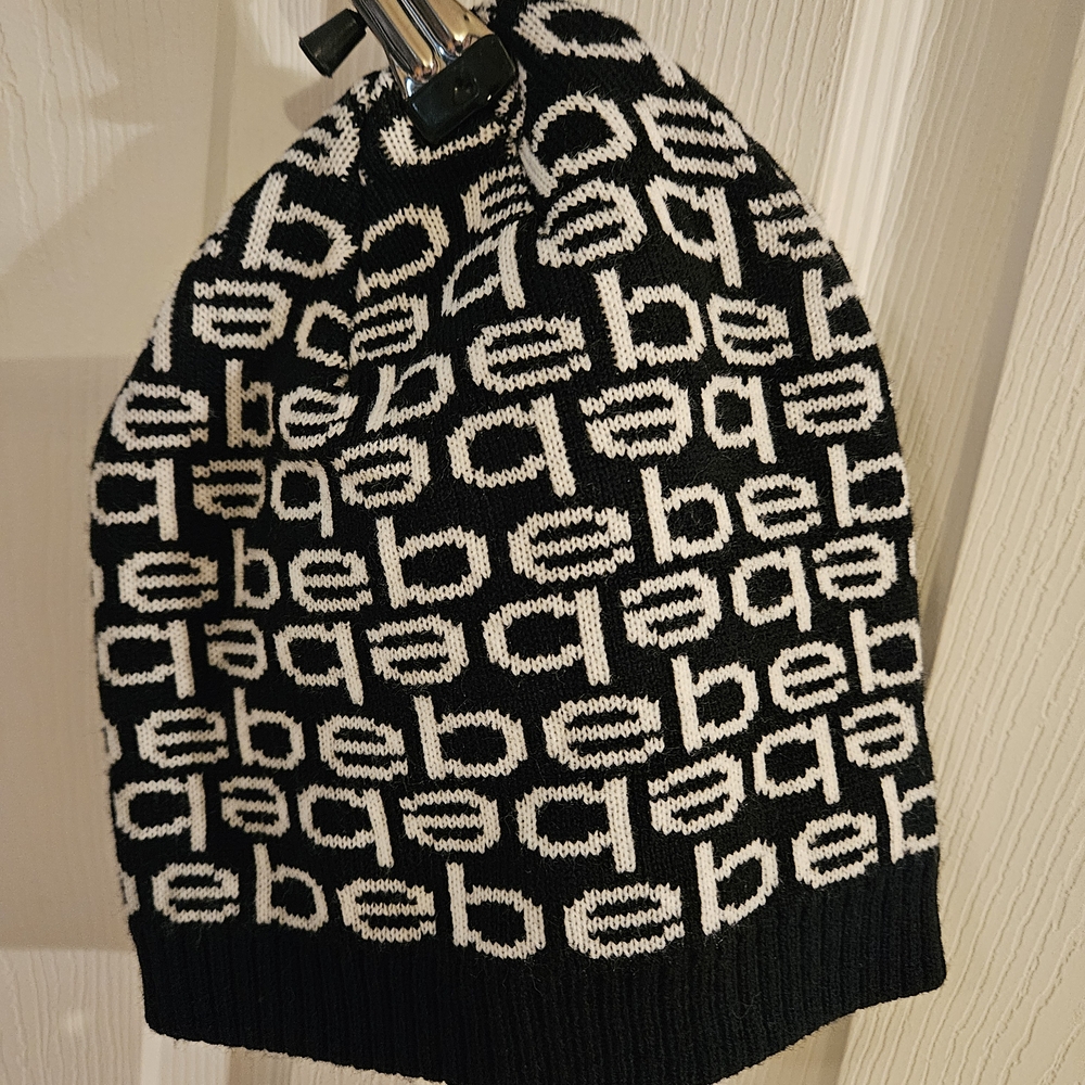 NWOT Bebe Black and White Knit Beanie Hat